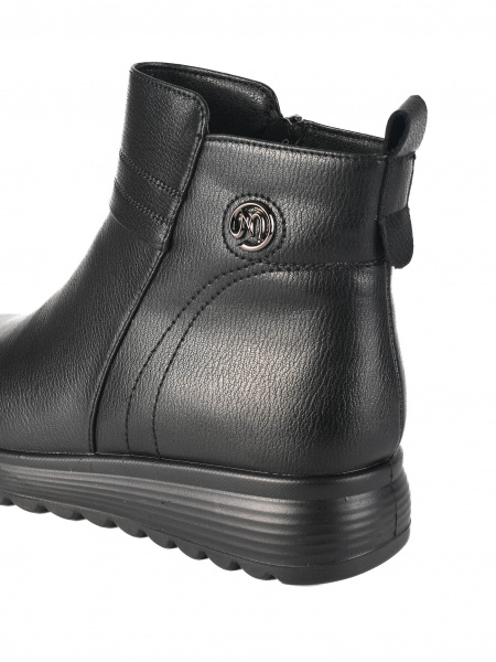 bdc7326e-cd04-11e9-81a5-7085c28d439b